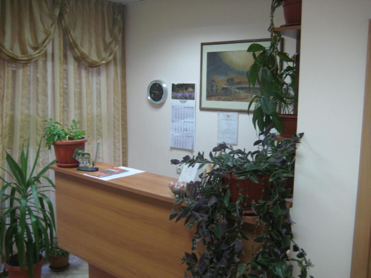 Hotel Restaurant Popini Laki Яґодіна Екстер'єр фото
