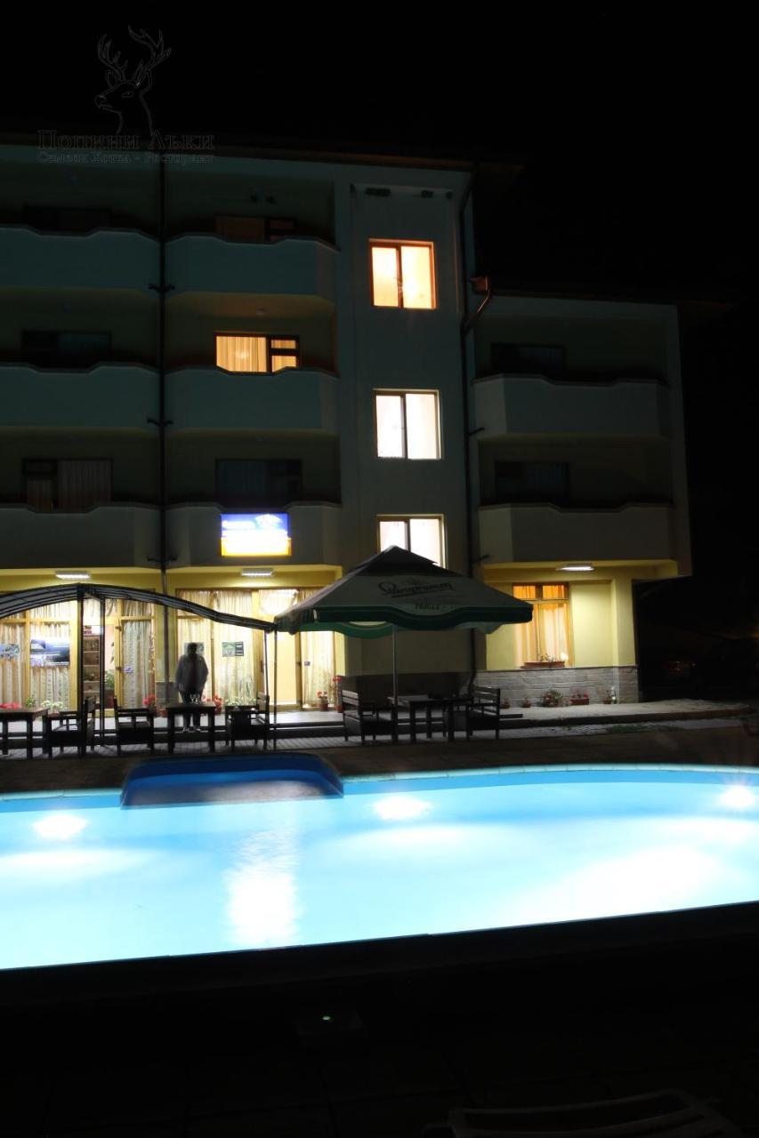 Hotel Restaurant Popini Laki Яґодіна Екстер'єр фото