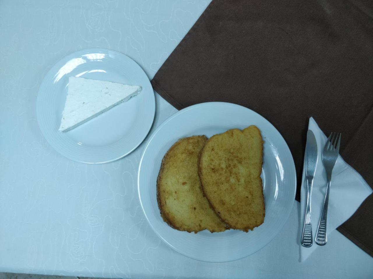 Hotel Restaurant Popini Laki Яґодіна Екстер'єр фото
