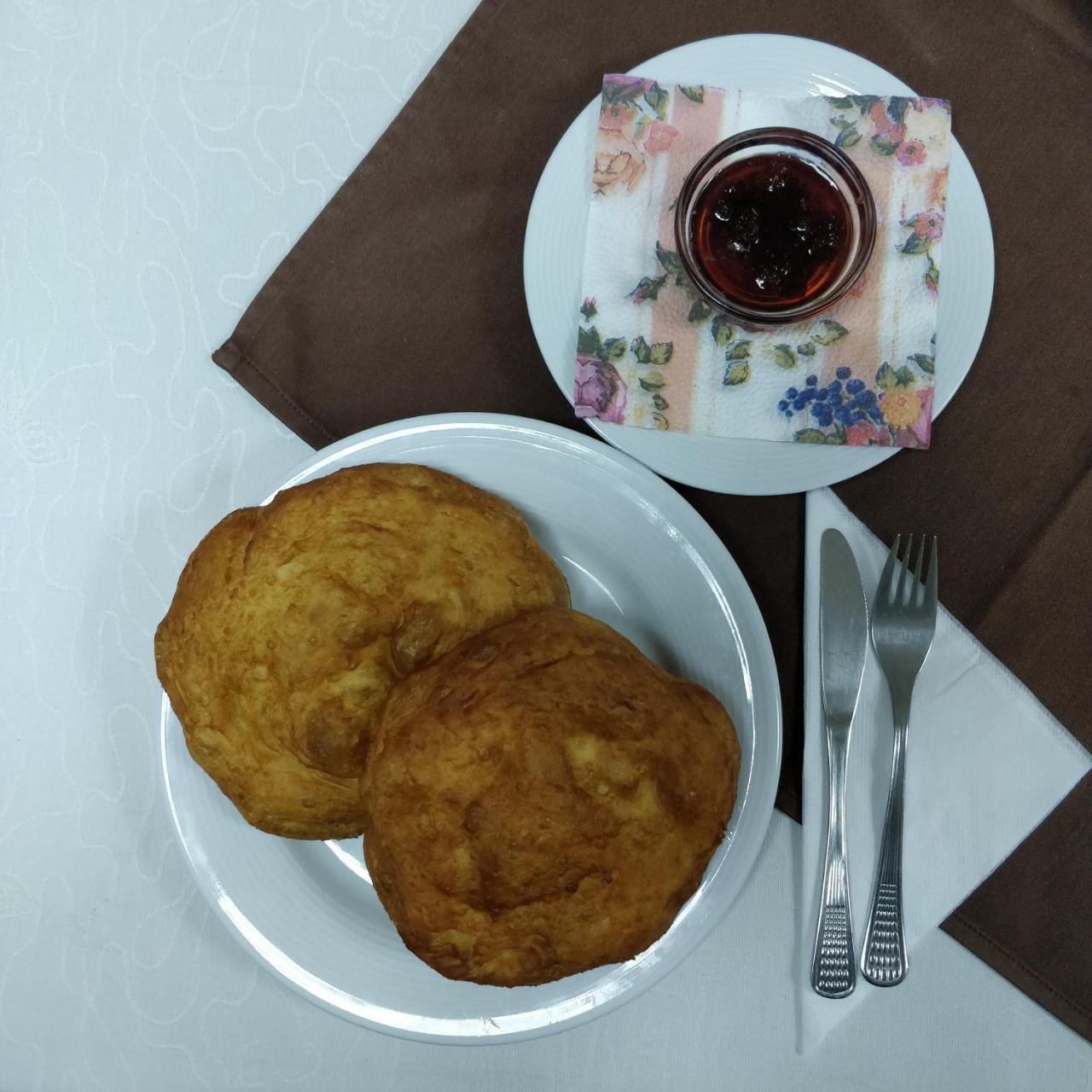 Hotel Restaurant Popini Laki Яґодіна Екстер'єр фото